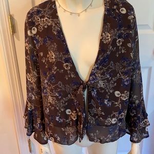 NWT Tie Waist Double Ruffle Sleeve Kimono